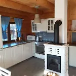 Сasa de vacaciones Jafura-dovolenkovy Zrubovy Dom Na Brehu Liptovskej Mary