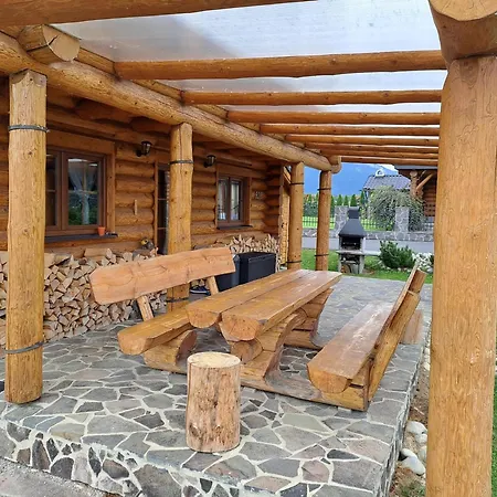 Casa de Férias Jafura-dovolenkovy Zrubovy Dom Na Brehu Liptovskej Mary Liptovský Trnovec