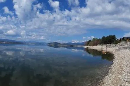 Jafura-dovolenkovy Zrubovy Dom Na Brehu Liptovskej Mary