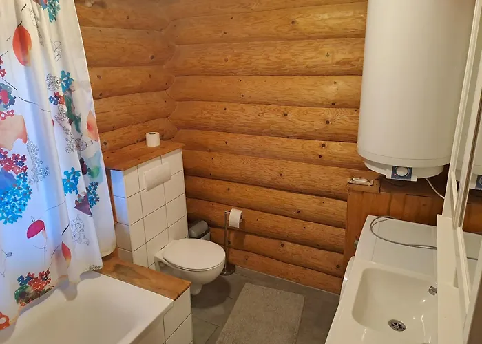 Jafura-dovolenkovy Zrubovy Dom Na Brehu Liptovskej Mary 펜션