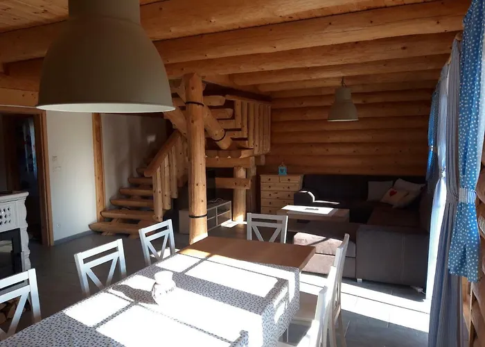 Jafura-dovolenkovy Zrubovy Dom Na Brehu Liptovskej Mary 펜션 *