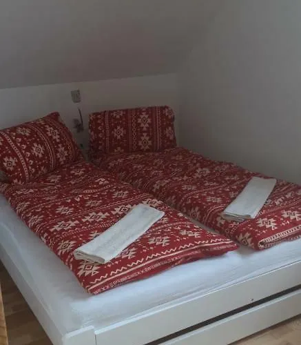 Jafura-dovolenkovy Zrubovy Dom Na Brehu Liptovskej Mary